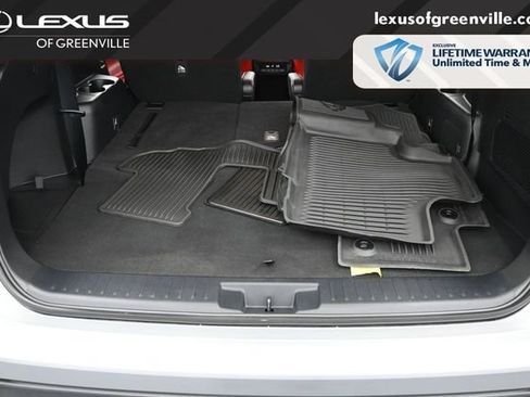 Used 2023 Toyota Highlander XSE FWD image 28