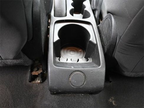 Used 2016 Ford Fiesta S image 28