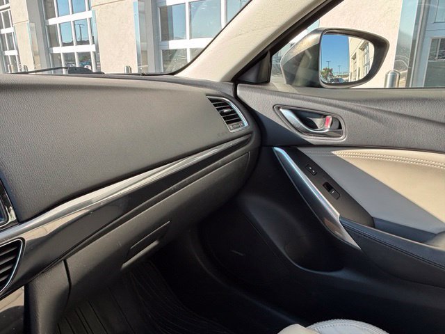 Used 2015 MAZDA MAZDA6 Touring FWD image 16