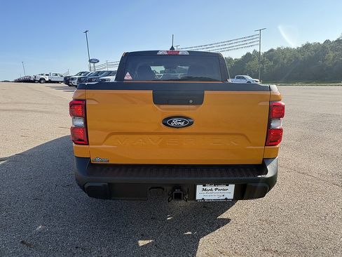 New 2026 Ford Maverick XLT w/ XLT Luxury Package AWD/4WD image 4