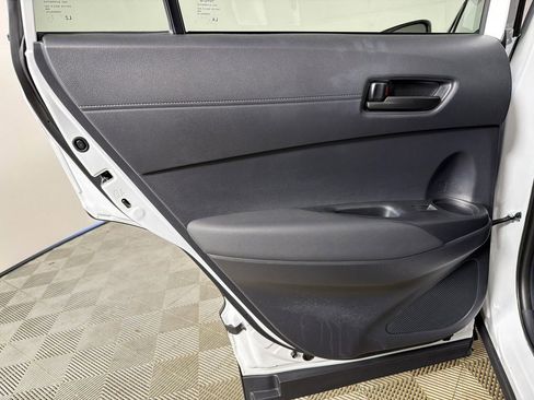 Used 2026 Toyota Corolla Cross LE image 21