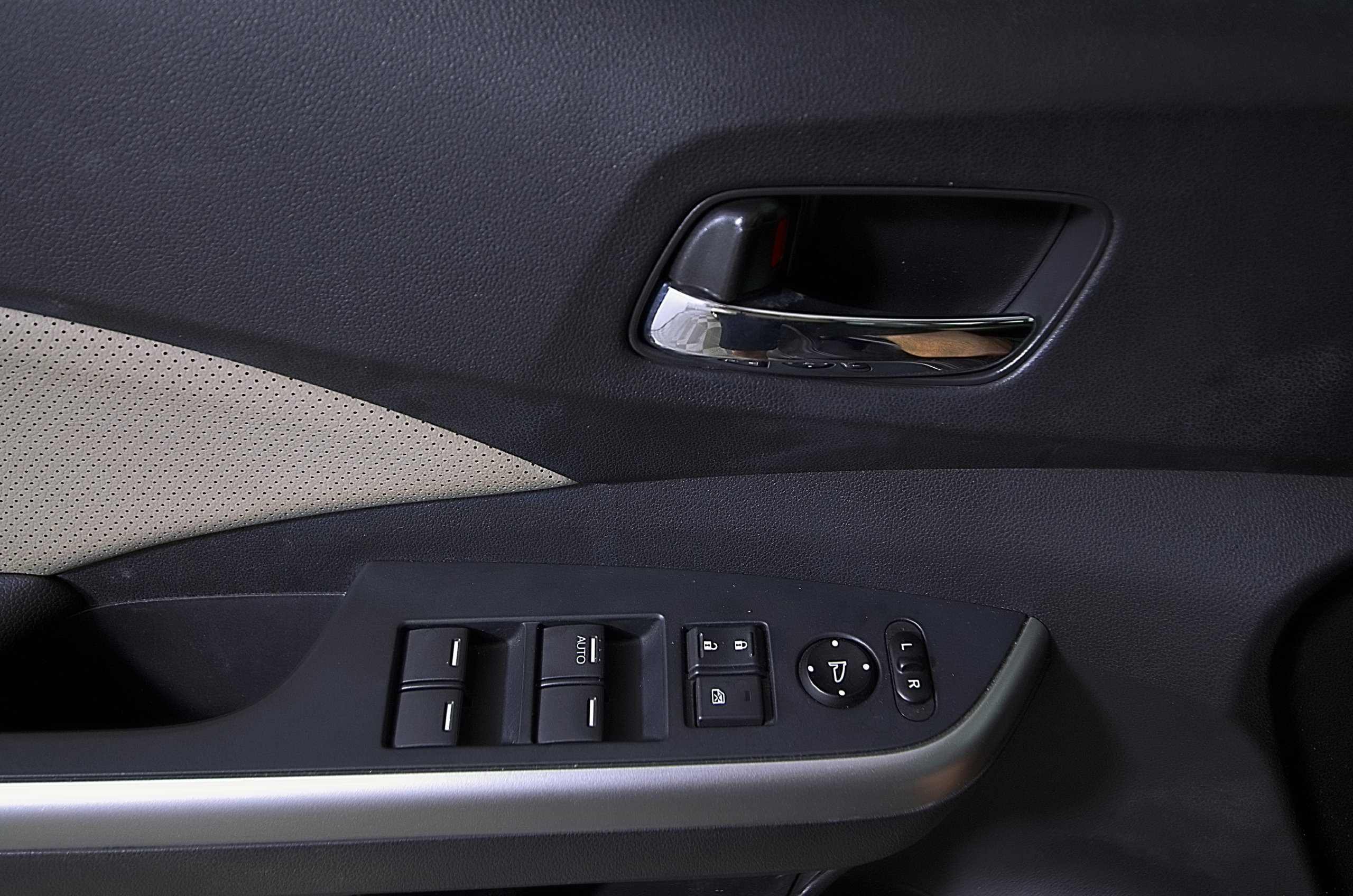 Used 2015 Honda CR-V EX-L image 23
