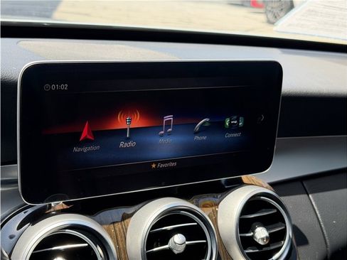 Used 2019 Mercedes-Benz C 300 Sedan image 46