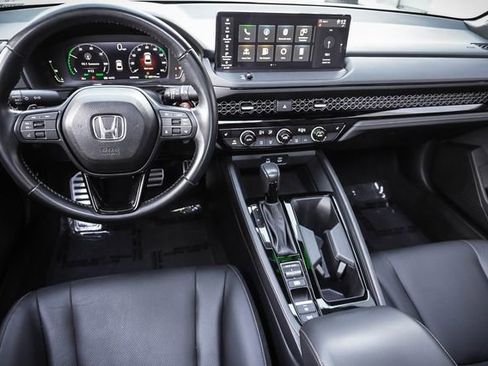 Used 2024 Honda Accord Sport image 18