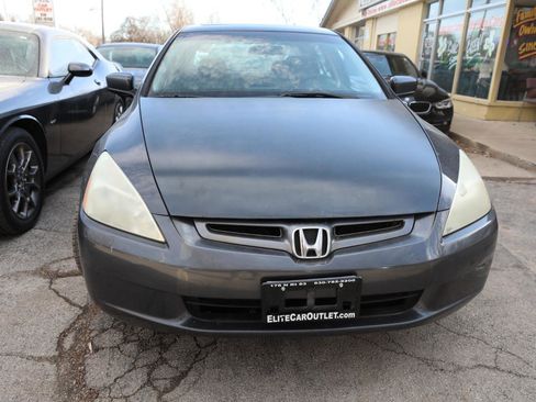 Used 2005 Honda Accord EX image 3