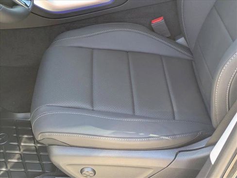 New 2026 Mercedes-Benz GLS 450 4MATIC image 4