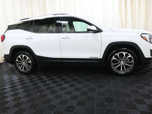 Used 2021 GMC Terrain SLT w/ LPO, Floor Liner Package image 6