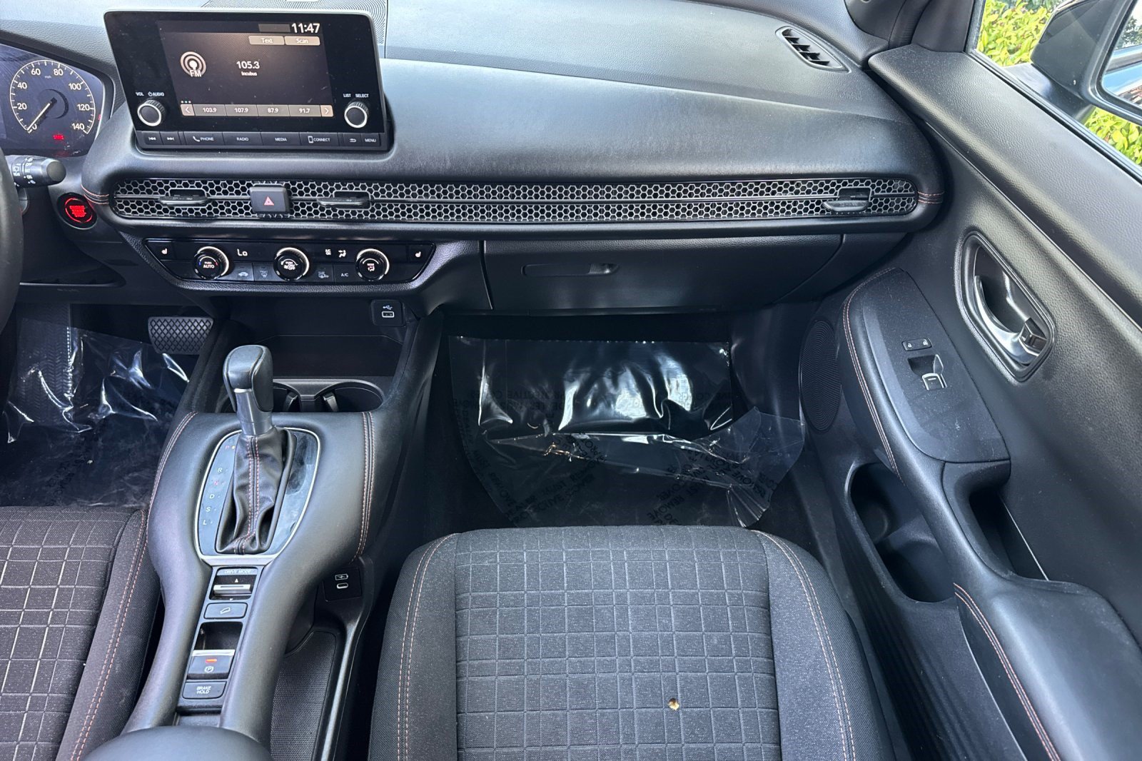 Used 2024 Honda HR-V Sport image 31