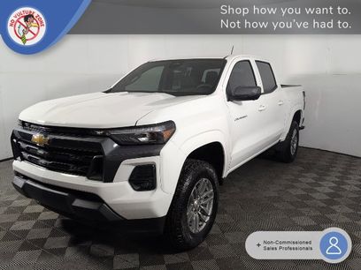 New 2025 Chevrolet Colorado LT w/ LT Convenience Package