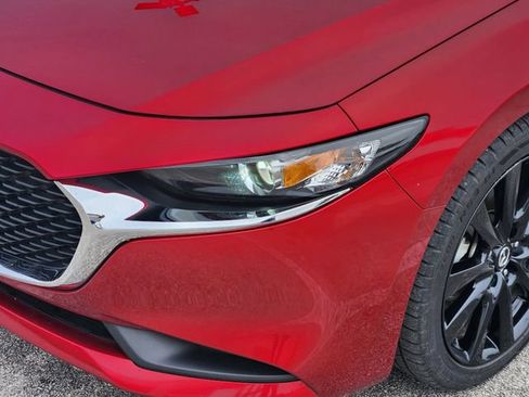 Used 2024 MAZDA MAZDA3 s image 7
