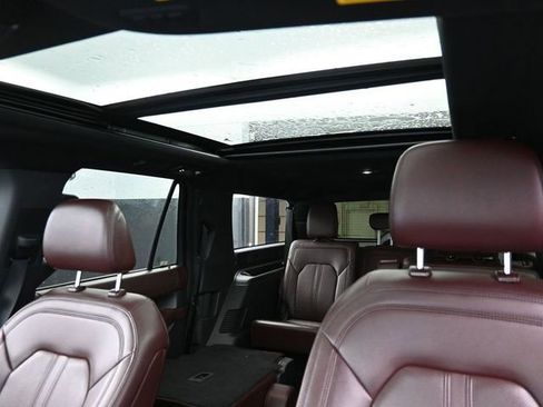 Used 2024 Ford Expedition Max Limited image 18