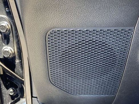 Used 2022 Jeep Gladiator Mojave w/ Cold Weather Group AWD/4WD image 20