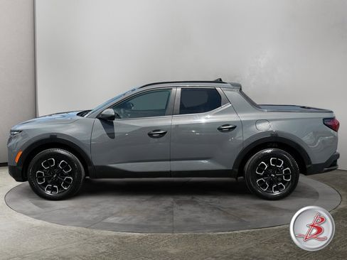 Used 2023 Hyundai Santa Cruz SEL w/ Activity Package AWD/4WD image 4