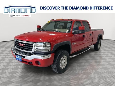 Used 2005 GMC Sierra 3500 SLT w/ Heavy-Duty Power Package AWD/4WD image 1