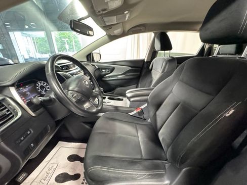 Used 2019 Nissan Murano SV AWD/4WD image 14