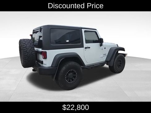 Used 2018 Jeep Wrangler Sport AWD/4WD image 3