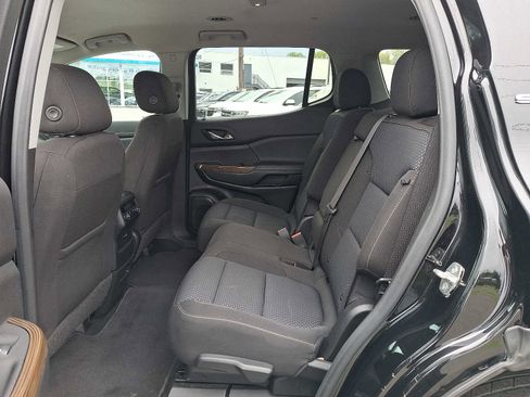 Used 2021 GMC Acadia SLE FWD image 11