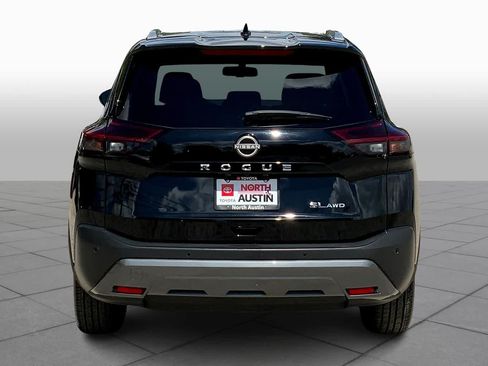 Used 2023 Nissan Rogue SL w/ SL Premium Package AWD/4WD image 5