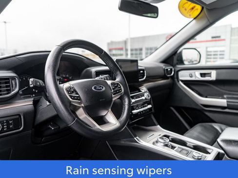 Used 2023 Ford Explorer Limited image 21