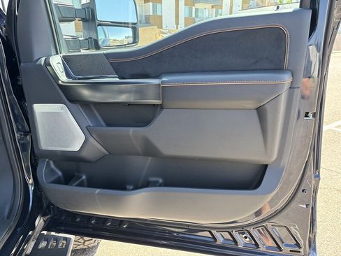 Used 2023 Ford F350 Platinum w/ Tremor Off-Road Package AWD/4WD image 34