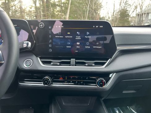 Certified 2025 Chevrolet Equinox LT w/ Safety and Technology Package image 26