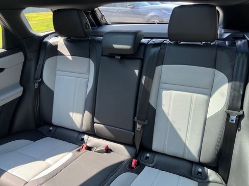 New 2026 Land Rover Range Rover Evoque Dynamic SE image 28