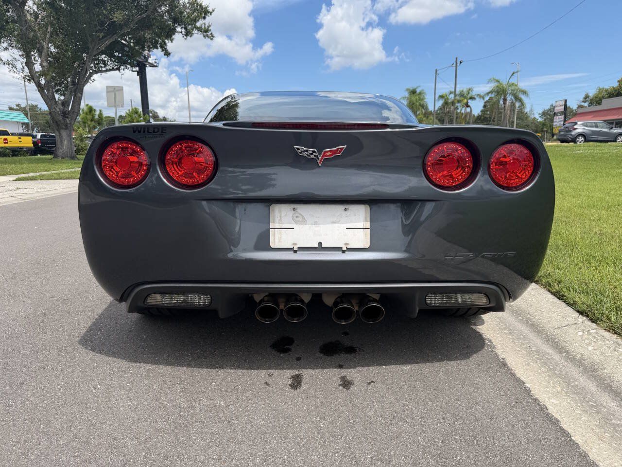 Used 2009 Chevrolet Corvette Coupe w/ Z51 Performance Package RWD image 5
