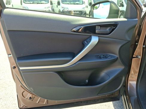 Used 2018 Mitsubishi Eclipse Cross LE AWD/4WD image 14
