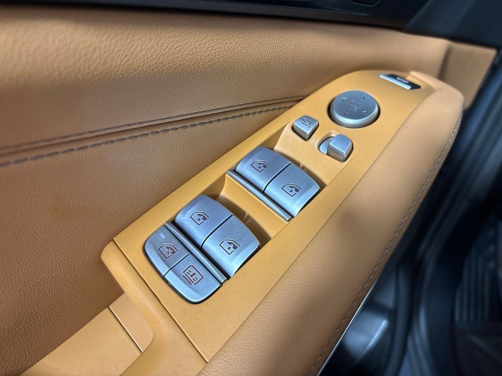 Certified 2026 BMW X7 xDrive40i AWD/4WD image 19