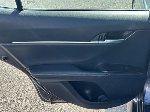 Used 2023 Toyota Camry XSE image 14