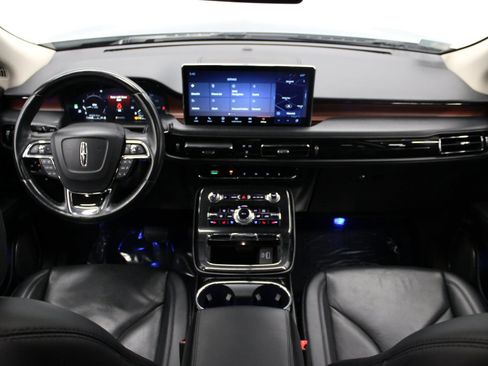 Used 2022 Lincoln Nautilus Reserve image 18