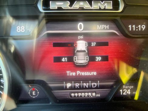 Used 2020 RAM 1500 Big Horn AWD/4WD image 10