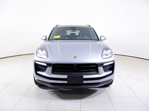 Certified 2026 Porsche Macan AWD/4WD image 14