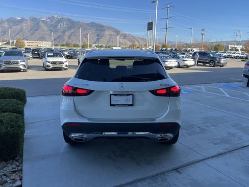 Certified 2025 Mercedes-Benz GLA 250 4MATIC image 6