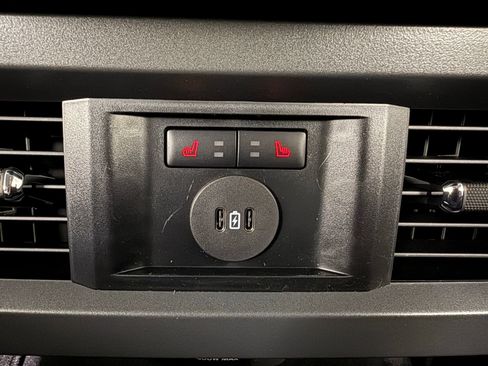 New 2026 Ford F250 Lariat w/ Black Appearance Package image 27