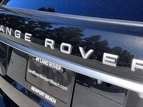 Used 2020 Land Rover Range Rover HSE image 7