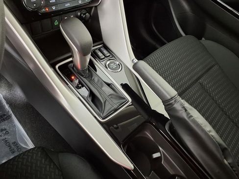 New 2026 Mitsubishi Eclipse Cross LE image 17