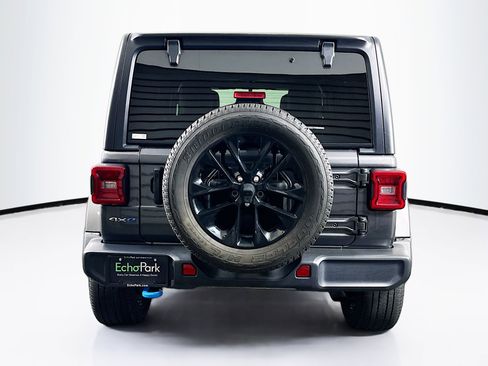 Used 2023 Jeep Wrangler Sahara w/ Cold Weather Group image 7