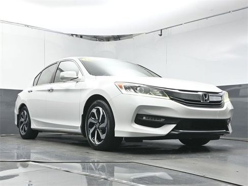 Used 2016 Honda Accord EX-L image 30