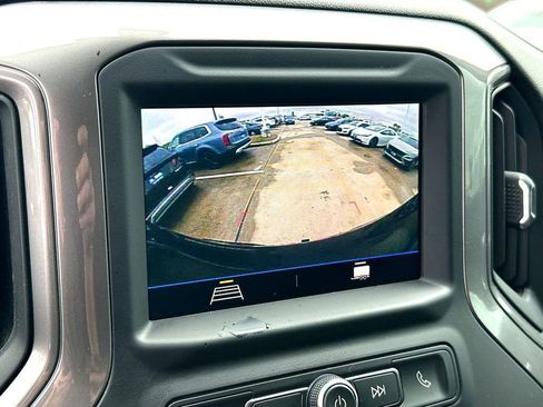 Used 2021 Chevrolet Silverado 1500 Custom Trail Boss image 17