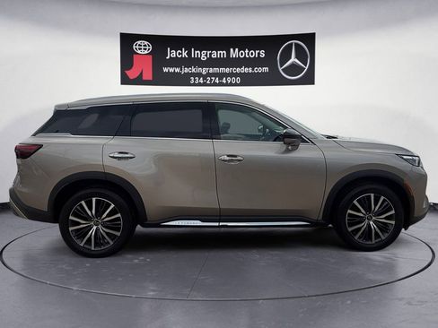 Used 2023 INFINITI QX60 Sensory AWD/4WD image 6