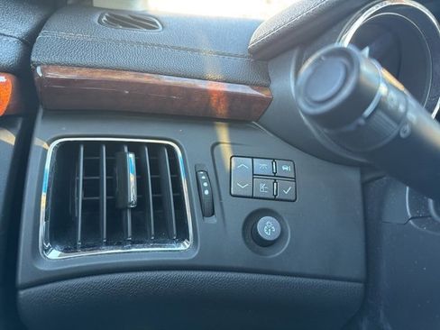 Used 2011 Cadillac CTS Luxury image 24