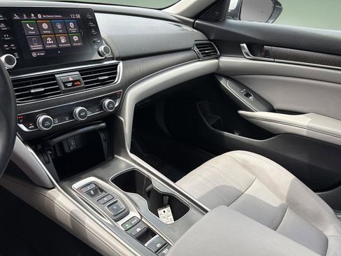 Used 2018 Honda Accord EX-L image 23