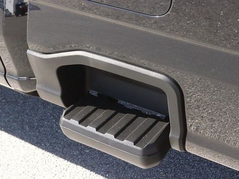 Used 2024 Ford F350 Platinum image 11