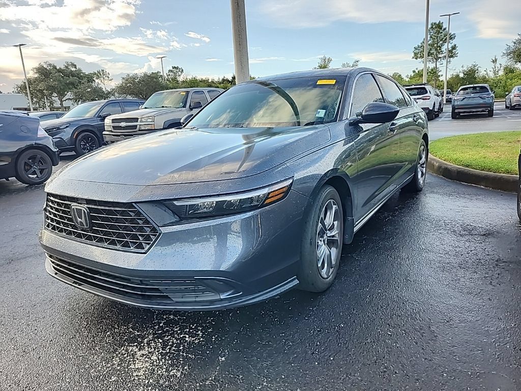 Used 2024 Honda Accord EX image 6