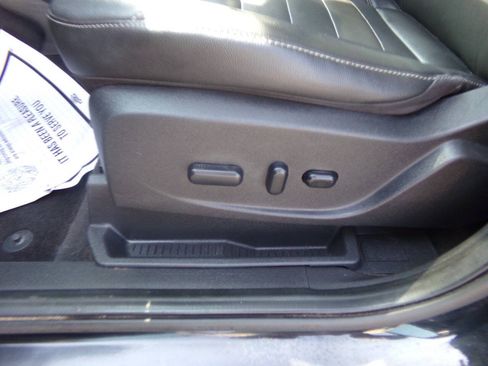 Used 2014 Ford Escape Titanium w/ Equipment Group 401A FWD image 20