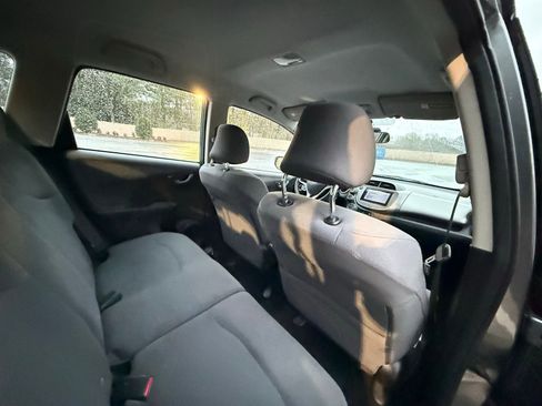 Used 2013 Honda Fit image 16