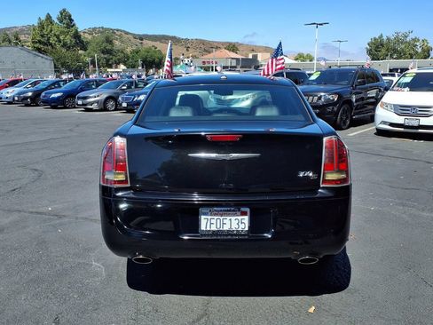 Used 2014 Chrysler 300 S w/ Light Group RWD image 5