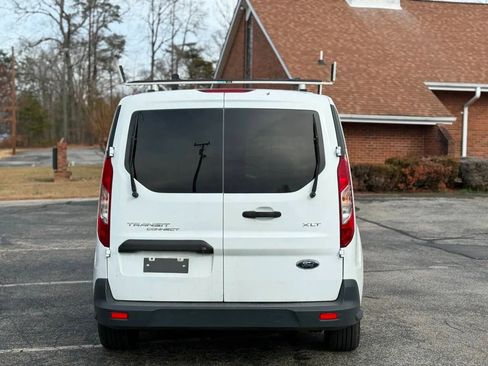 Used 2018 Ford Transit Connect XLT image 4