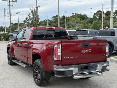 Used 2017 GMC Canyon SLT w/ Driver Alert Package AWD/4WD image 2